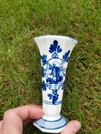 LEUK VAASJE 'DELFT', Antiek en Kunst, Antiek | Vazen, Ophalen of Verzenden