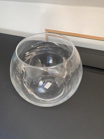 Visbokaal +/- 22cm beschikbaar voor biedingen