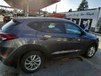 Hyundai Tucson met 142000 km benzine, Auto's, Hyundai, Tucson, 147 g/km, Euro 6, Zwart