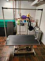 Mooie trimtafel, Dieren en Toebehoren, Ophalen, Zo goed als nieuw