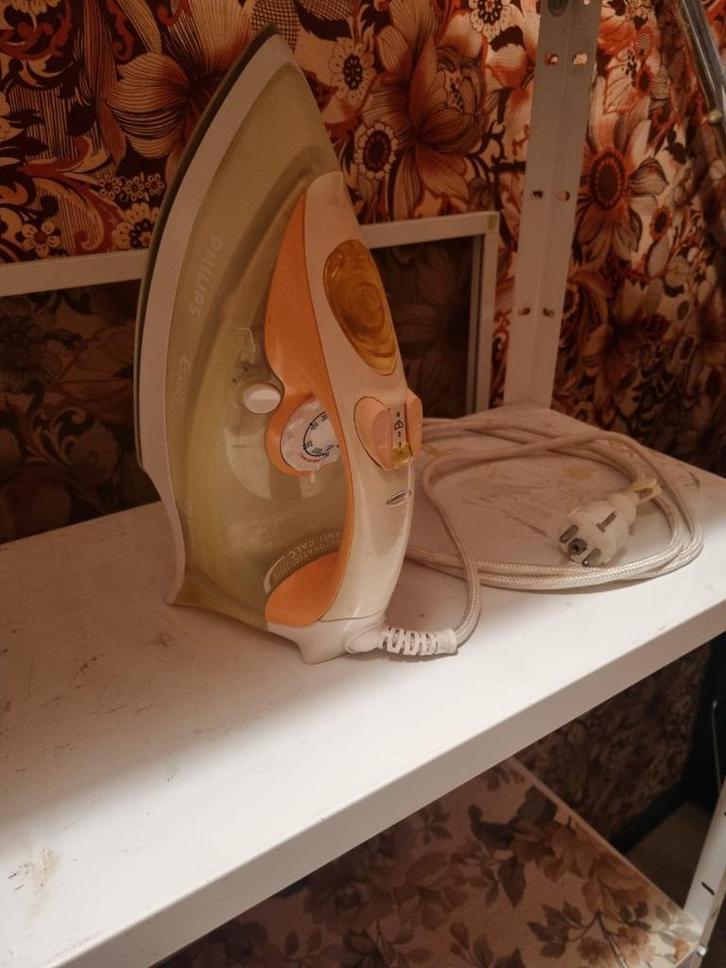 Stoom Strijkijzer Philips 3100 Elance, Elektronische apparatuur, Strijkijzers en Strijkplanken, Gebruikt, Strijkijzer met snoer