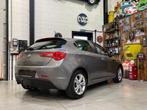 Alfa Romeo Giulietta 1600 jtd met 125.000 km topstaat -, Auto's, Alfa Romeo, Voorwielaandrijving, Euro 5, Stof, Zwart