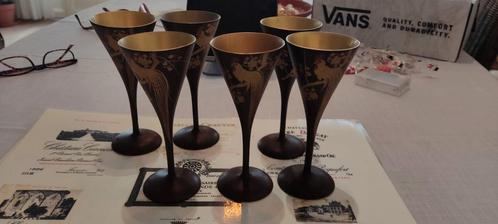 decoratieve jaren 60 wijnglazen., Antiek en Kunst, Antiek | Servies compleet, Ophalen of Verzenden