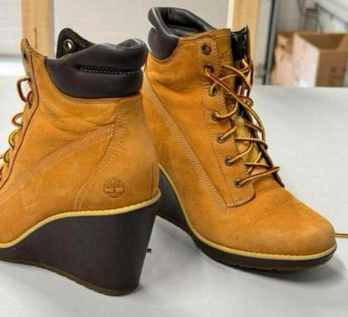 Timberland Wedge Hiker Boots - Nieuw maat 37 timberlands hak, Kleding | Dames, Schoenen, Nieuw, Lage of Enkellaarzen, Bruin, Ophalen of Verzenden
