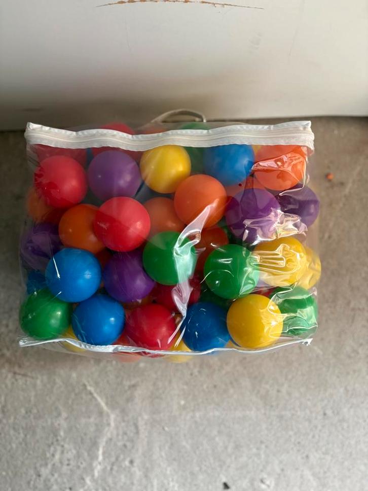 Balles de billard à balles - colorées - grand ensemble, Enfants & Bébés, Jouets | Extérieur | Jouets en vrac, Comme neuf, Enlèvement