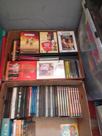 Pak van 130 dvd's  beschikbaar voor biedingen