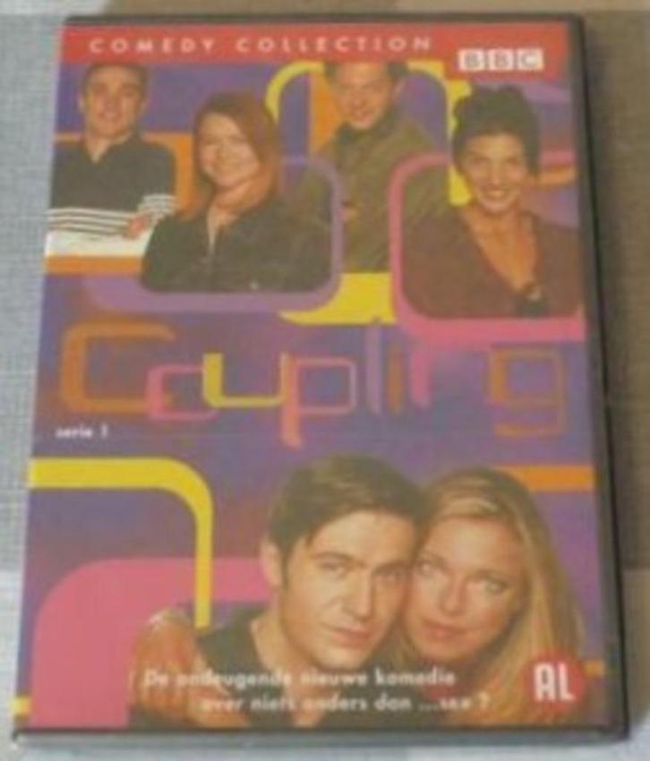 !!! Coupling seizoen 1 !!!, Cd's en Dvd's, Dvd's | Tv en Series, Nieuw in verpakking, Komedie, Alle leeftijden, Ophalen of Verzenden