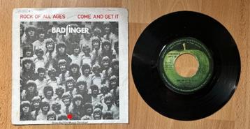 45T SINGLE BADFINGER COME AND GET IT, ROCK OF AGES BEATLES  beschikbaar voor biedingen