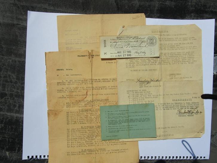 Groep van 5 bladzijden, Verzamelen, Militaria | Tweede Wereldoorlog, Landmacht, Overige typen, Ophalen of Verzenden