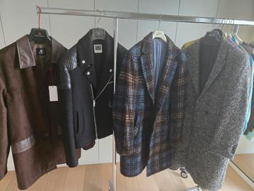 Verschillende winter mantels en ander merk kleding als nieuw beschikbaar voor biedingen