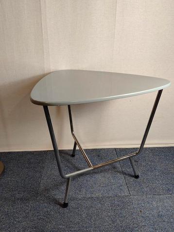 Vintage Bijzettafel van Wim Rietveld voor Auping jaren 50/60 beschikbaar voor biedingen