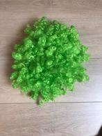 Lichtgroene pruik ( one size ), Kinderen en Baby's, Carnavalskleding en Verkleedspullen, Ophalen, Gebruikt, Jongen of Meisje