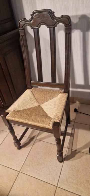 stoelen set beschikbaar voor biedingen