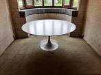 KNOLL tafel, Ophalen