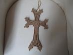 Véritable Croix Arménienne en bois sculpté h: 275 mm, Antiquités & Art, Enlèvement ou Envoi