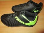 chaussures de football + claquettes enfants, Sports & Fitness, Football, Enlèvement, Neuf, Chaussures