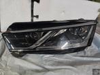 Phare avant gauche LED pour Skoda Octavia 4 (2020-2024) - R, Infoline@skoda-auto.cz, Tr. Vaclava Klementa 869
293 01  Mlada Boleslav, CZ