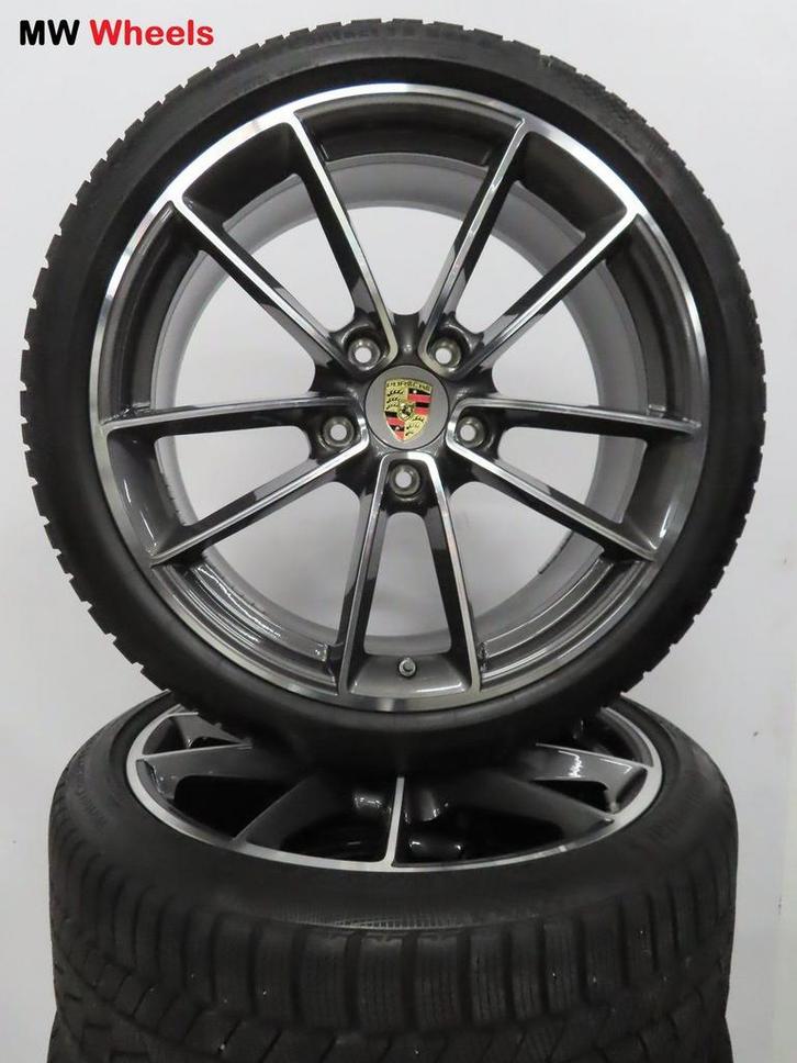 Porsche 21 inch Origineel velgen 911 992 met winterbanden, Auto-onderdelen, Banden en Velgen, Banden en Velgen, Winterbanden, 20 inch