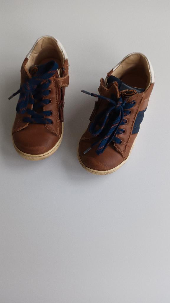 Schoenen - Maat 25 - Stones and Bones, Kinderen en Baby's, Kinderkleding | Schoenen en Sokken, Gebruikt, Schoenen, Jongen of Meisje
