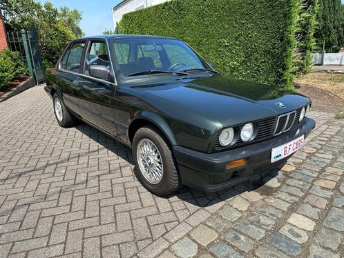 bmw 320 i e30, model automaat, Autos, BMW, Particulier, Série 3, Essence, Euro 1, Berline, 4 portes, Automatique, Vert, Tissu