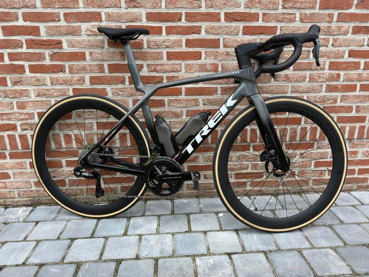 Trek madone SLR7 (SLR9) gen 8 maat M powermeter project one, Fietsen en Brommers, Fietsen | Racefietsen, Zo goed als nieuw, Ophalen