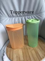 Tupperware 1 oranje klik klak kan en 1 groene bewaardoos ., Huis en Inrichting, Keuken | Tupperware, Groen, Beker of Kan, Zo goed als nieuw
