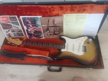 FENDER STRATOCASTER REAL 1965 L Serie ECHANGE PART. POS.