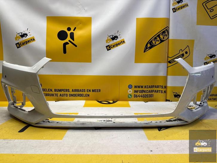 Audi A5 B9 voorbumper 2015-2019 (8w6807437), Auto-onderdelen, Carrosserie, Bumper, Audi, Voor, Gebruikt