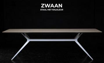 Tafel in Massief Eik - Model Zwaan - Nieuw staat