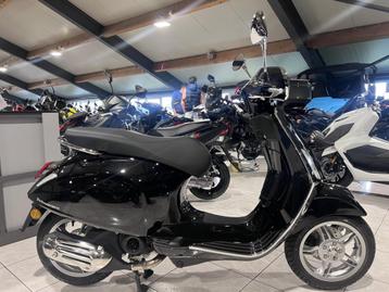Vespa Primavera 50 beschikbaar voor biedingen