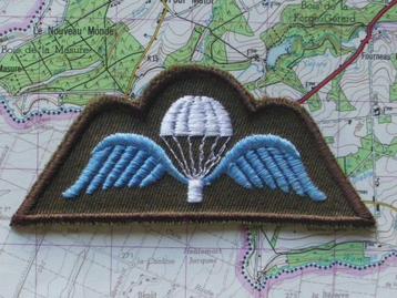 Ailes parachutiste belge années 1970/80 insigne jamais monté beschikbaar voor biedingen