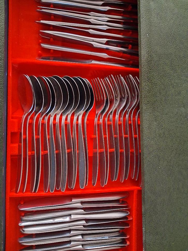 bestekkoffer, Maison & Meubles, Cuisine | Couverts, Comme neuf, Ensemble de couverts, Inox ou Chrome, Résiste au lave-vaisselle