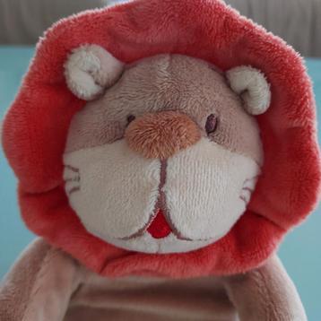 Doudou/peluche lion  