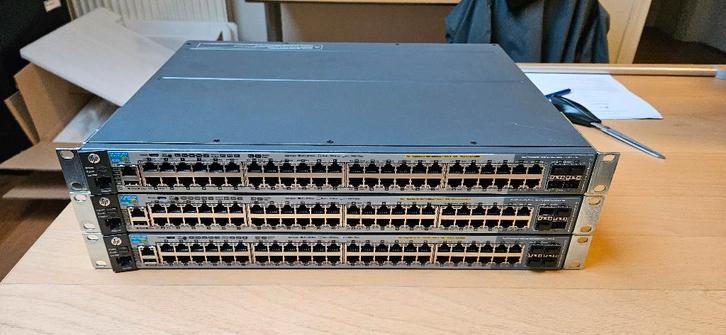 3 Switch POE 48 ports HP 2920-48G (J9729A) + modules, Informatique & Logiciels, Commutateurs réseau, Utilisé, Enlèvement