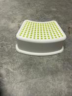 Kinder opstapkrukje – wit met groene antislip, Ophalen of Verzenden, Gebruikt, Wit, Overige typen