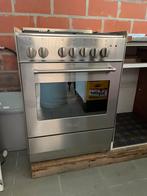 Cuisinière à gaz et four, utilisés deux fois seulement, Electroménager, Cuisinières, Enlèvement, Comme neuf, Gaz