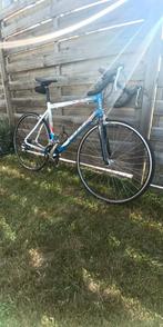 Koersfiets ( racefiets) BH  one, Fietsen en Brommers, Ophalen, Zo goed als nieuw