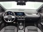 Mercedes-Benz GLA GLA 250 e AMG Line Night Pack | Panoramisc, Auto's, Mercedes-Benz, Stof, 4 cilinders, 16 kWh, Wit