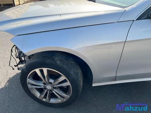Mercedes W212 E KLASSE zilver 775 Links voorscherm 2013-2016, Auto-onderdelen, Carrosserie, Spatbord, Mercedes-Benz, Gebruikt