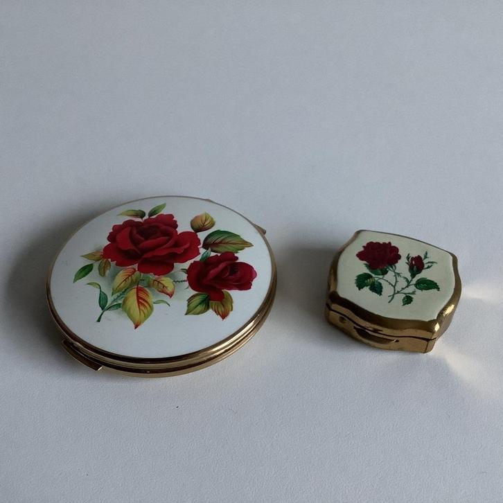 vintage Stratton poederdoosje en pillendoosje, Antiek en Kunst, Curiosa en Brocante, Ophalen of Verzenden