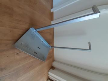 Support PC sous bureau, Enlèvement, Utilisé