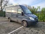 Iveco Daily 35S12V 2.3TD PROBLEEM AANDRIJFAS, Auto's, Overige Auto's, Voorwielaandrijving, 4 zetels, 2287 cc, Blauw