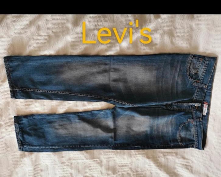 Levi's Strauss herenjeans maat 38, Kleding | Heren, Spijkerbroeken en Jeans, Zo goed als nieuw, Overige jeansmaten, Blauw, Ophalen of Verzenden