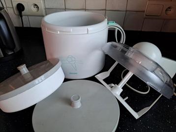 PHILIPS ijsbereider met receptenboekje en 2 koelelementen  beschikbaar voor biedingen