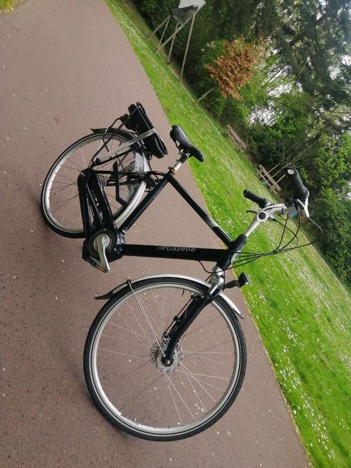 Electrice gazelle, ( weinig km!), Fietsen en Brommers, Fietsen | Heren | Herenfietsen, Zo goed als nieuw, Gazelle, Versnellingen
