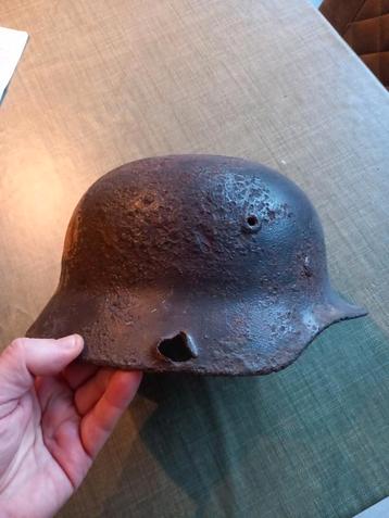 Duitse Helm M35 WO2 met durchschotz,  origineel, Enlèvement ou Envoi