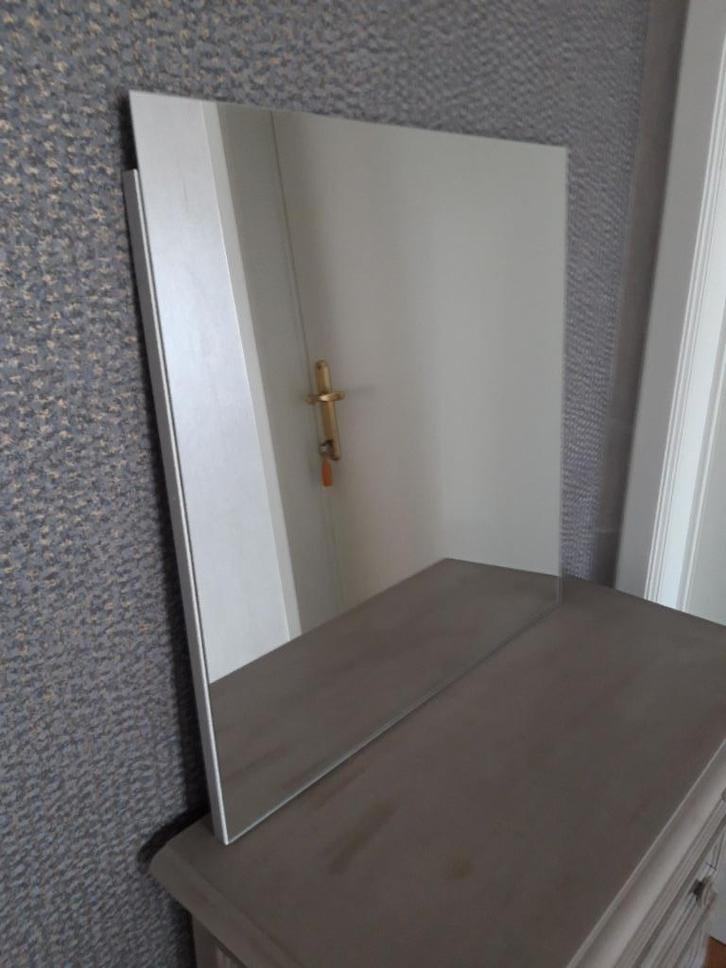 Badkamerspiegel Allibert + bijhorende verlichting, Huis en Inrichting, Woonaccessoires | Spiegels, Nieuw, 50 tot 75 cm, Minder dan 100 cm