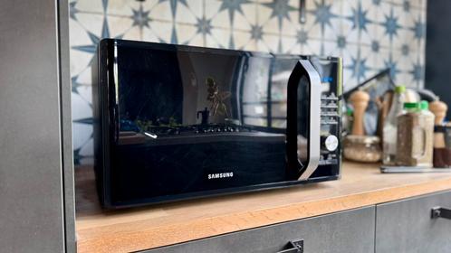 Samsung MS28J5215AB, zwart, Elektronische apparatuur, Microgolfovens, Gebruikt, Vrijstaand, Microgolfoven, 45 tot 60 cm, Draaiplateau
