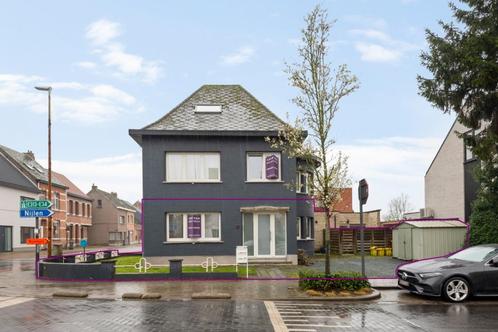 Gerenoveerd gelijkvloers 1 slaapkamer appartement met tuin, Immo, Maisons à vendre, Province d'Anvers, 200 à 500 m², Appartement
