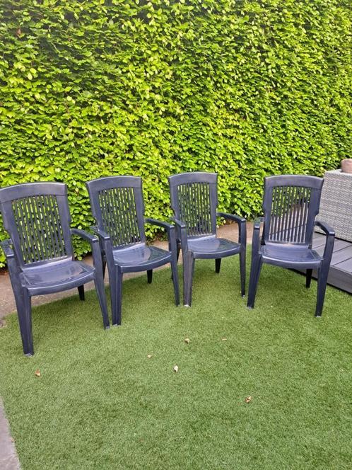 4 tuinstoelen - blauw pvc JARDIN incl zitkussens + tuintafel, Tuin en Terras, Tuinstoelen, Gebruikt, Kunststof, Stapelbaar, Ophalen